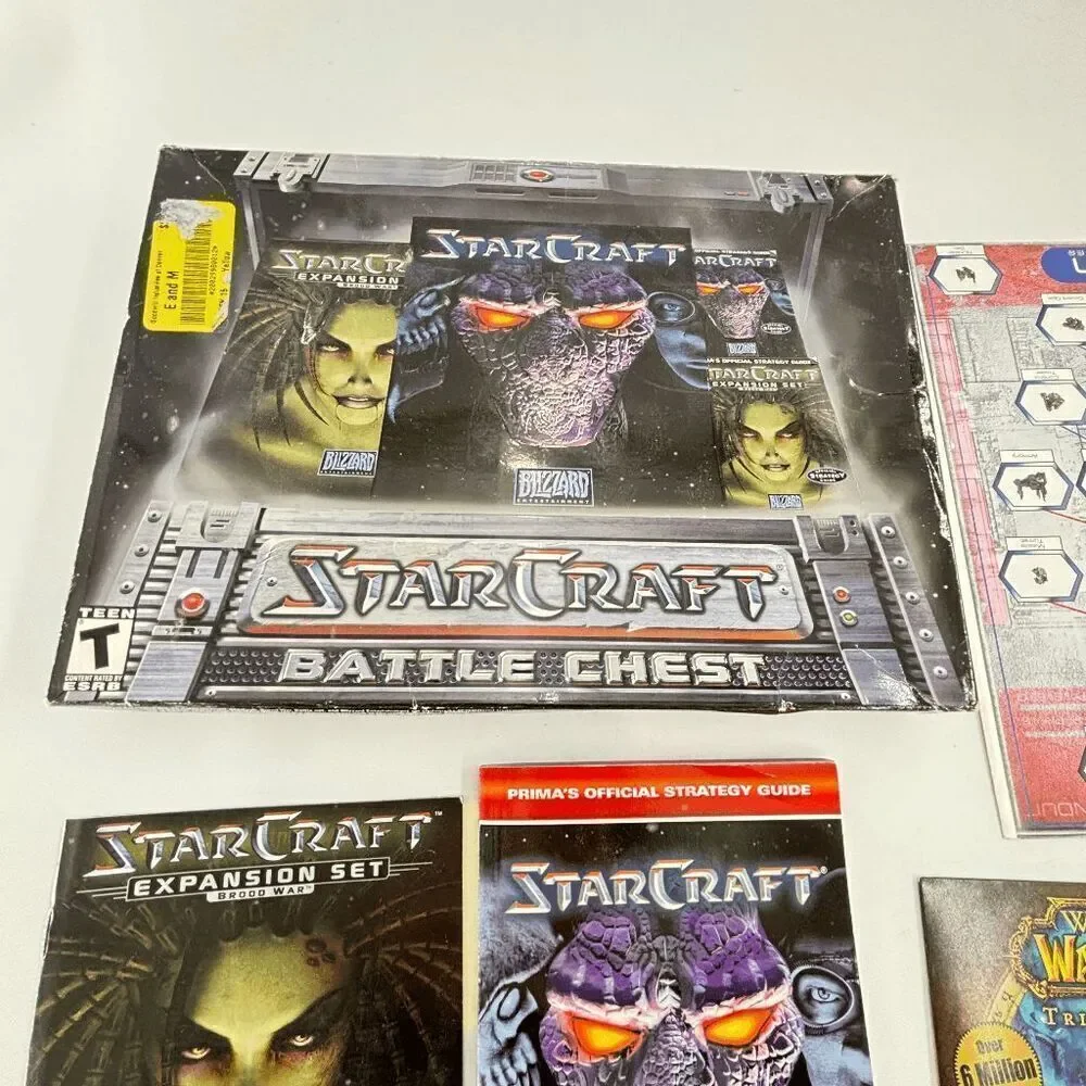 StarCraft Battle Chest Big Box PC Game Expansion Pack 1999 No Games Some Inserts